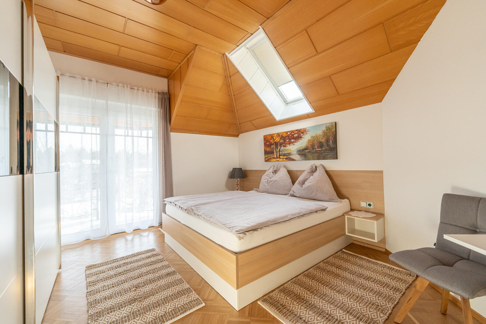 Schlafzimmer 2